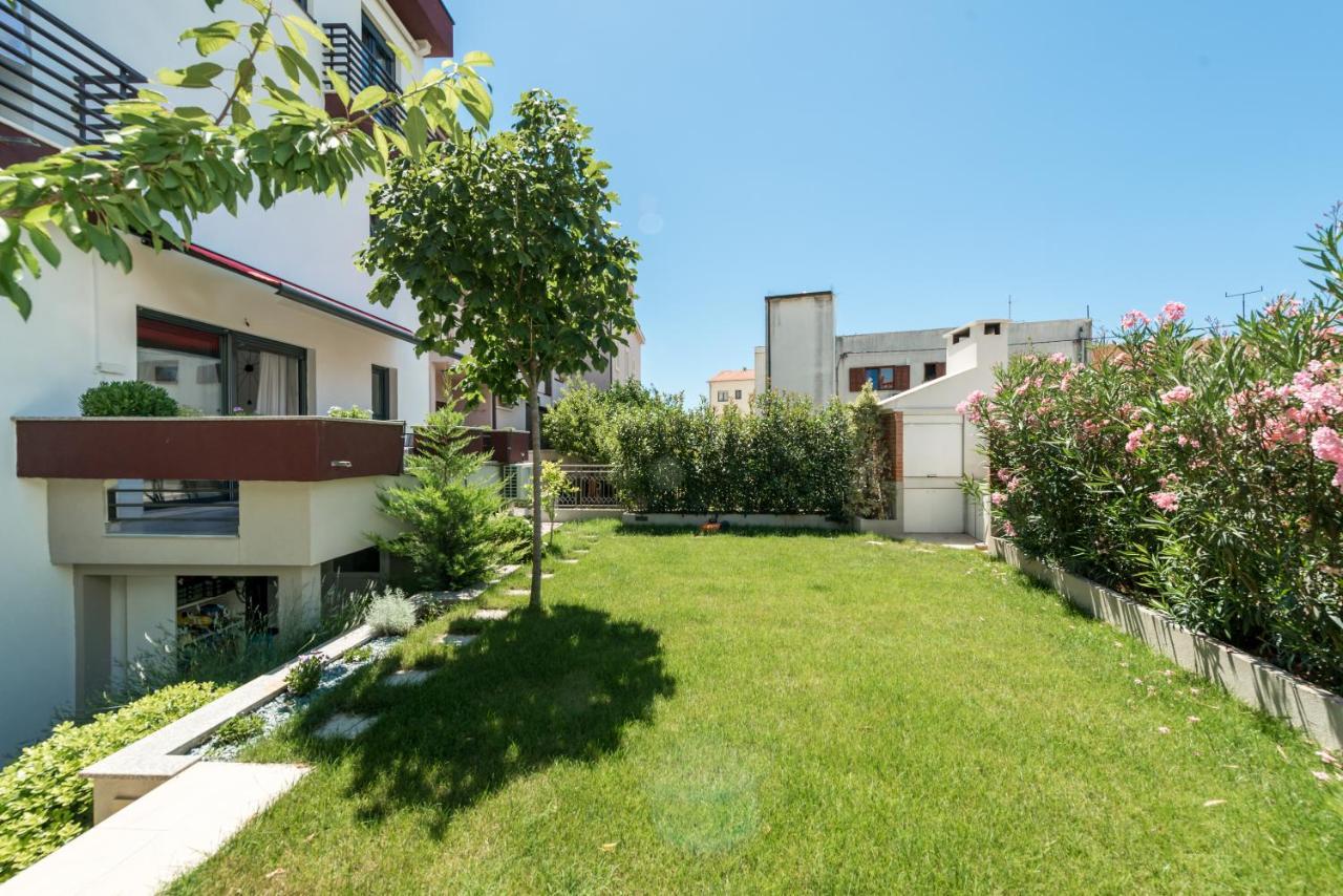 Chris'S Condo 2 Сплит Экстерьер фото
